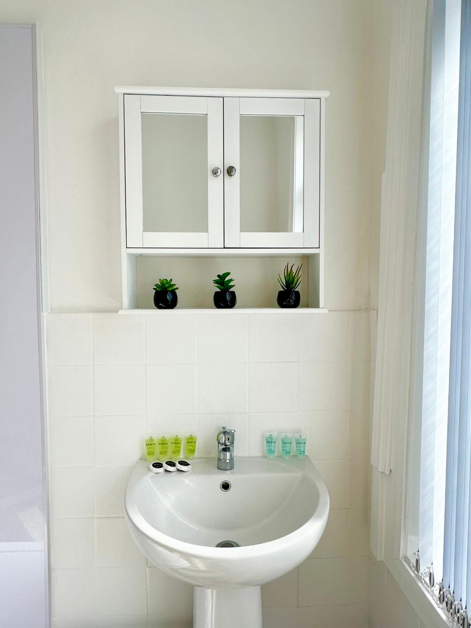 Cosy & Modern 4Bd House Near Anfield Stadium Villa Liverpool Ngoại thất bức ảnh